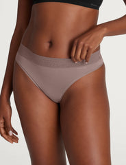 Women's Second Skin Thong, Lace Waist